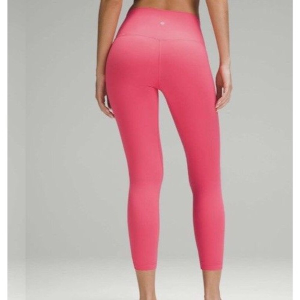 Lululemon Size 4 Align HR Tight 23” Pink